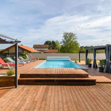 Feriehus Petrocq - Lit120 By Interhome