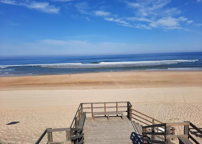 Petrocq By Interhome * 利和米克斯